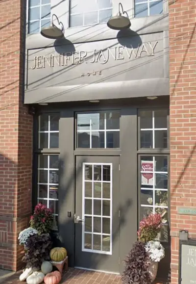 Exterior Dimensional Letters Photo